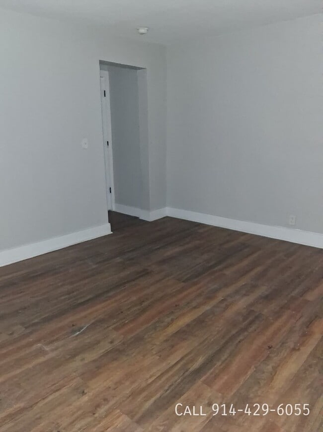 23 E 4th St in Mount Vernon, NY - Building Photo - Building Photo