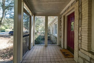 385 Sunset Dr in Athens, GA - Building Photo - Building Photo