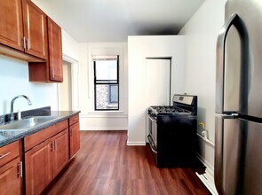 264 W 26th St in Chicago, IL - Building Photo - Building Photo