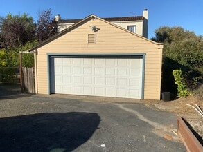 2680 Appian Way in Pinole, CA - Building Photo - Building Photo