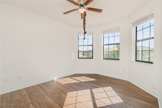 property at 11724 Meadowrun Cir