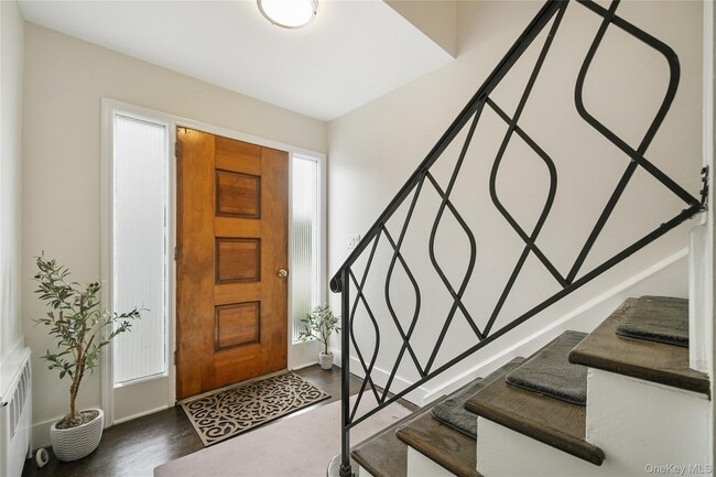 18 Park Ave in Irvington, NY - Building Photo - Building Photo