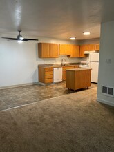 17250 SW Heritage Ct-Unit -57 in Beaverton, OR - Building Photo - Building Photo