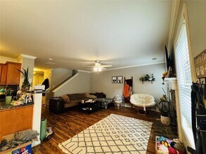 106 Cypress Ct in Canton, GA - Building Photo - Building Photo