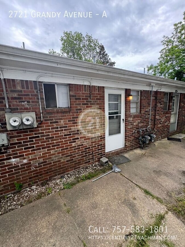 property at 2721 Grandy Ave