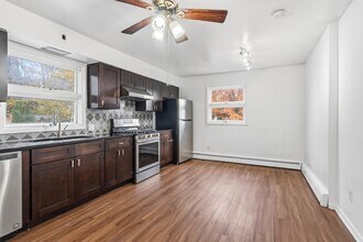 2 Raydol Ave in Secaucus, NJ - Building Photo - Building Photo