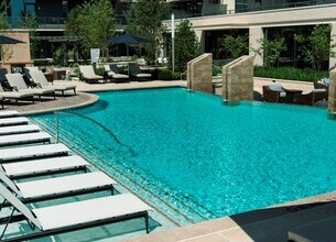 112 San Antonio St, Unit C4-91 in Austin, TX - Building Photo - Building Photo