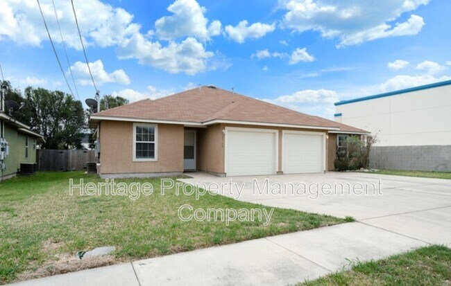 236 Rosalie Dr in New Braunfels, TX - Building Photo - Building Photo