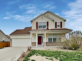 15833 E 98th Pl in Commerce City, CO - Building Photo