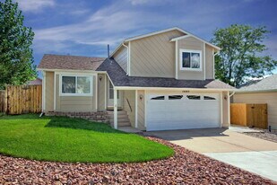 7490 Churchwood Cir in Colorado Springs, CO - Building Photo