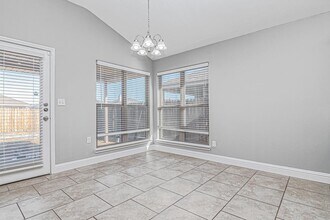 705 E 96th St in Odessa, TX - Building Photo - Building Photo