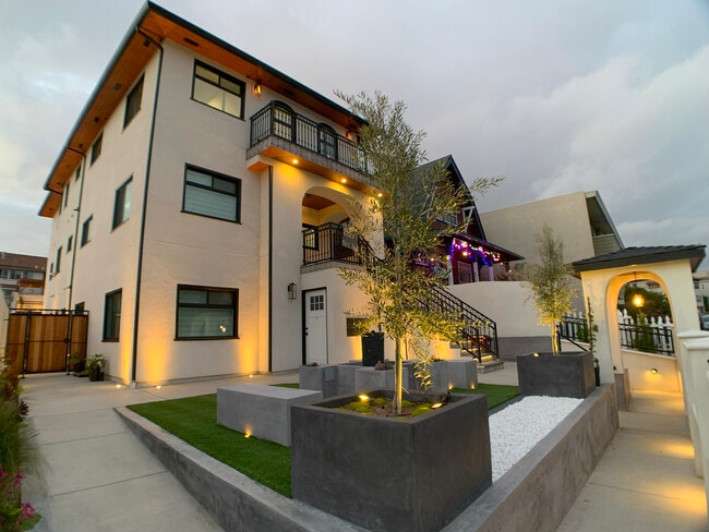 2127 Park Blvd, Unit #1