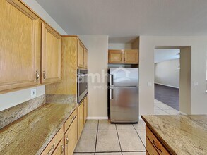 903 Golden Poppy St in Las Vegas, NV - Building Photo - Building Photo