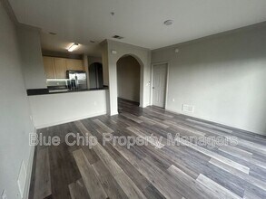 14200 Avalon Rd in Winter Garden, FL - Building Photo - Building Photo