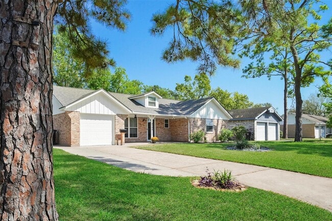 property at 4146 Bethel Blvd