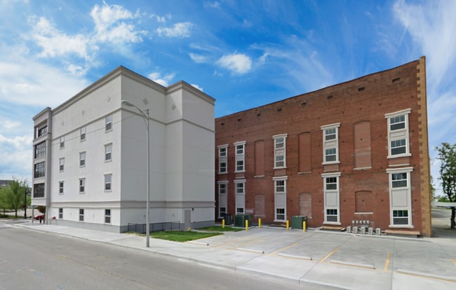 Market Street Apartments