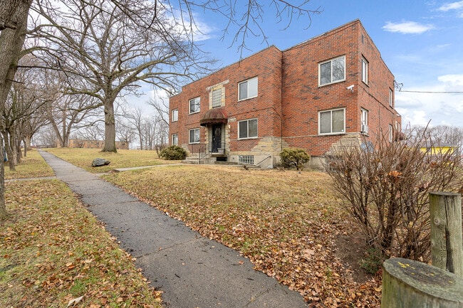 602 Rockford Ave, Unit 1 in Dayton, OH - Foto de edificio - Building Photo