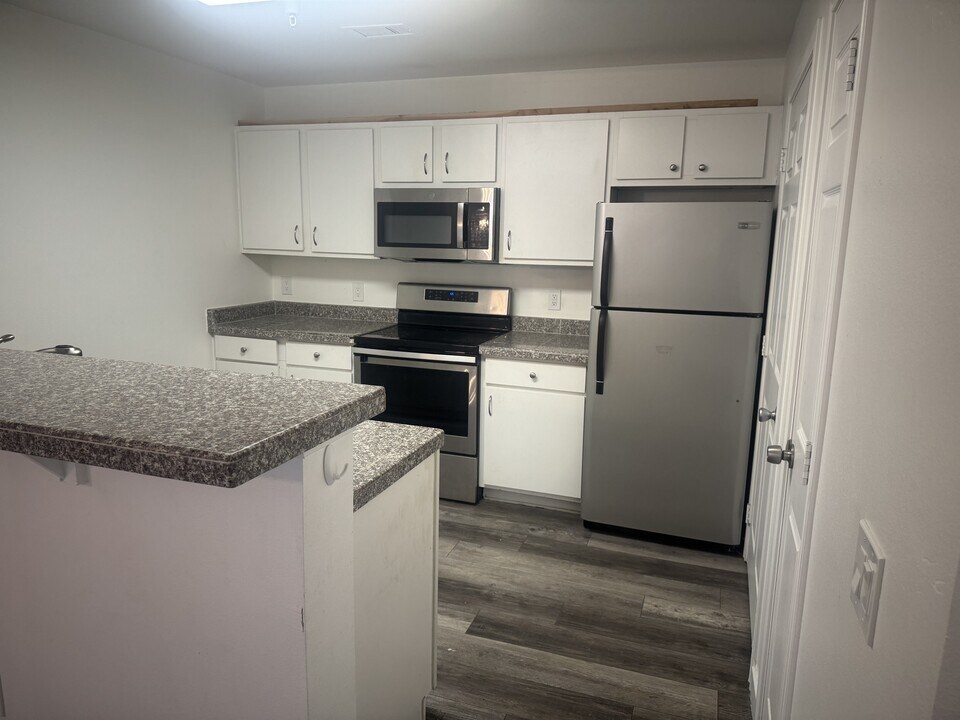 12926 Ironstone Way in Parker, CO - Building Photo