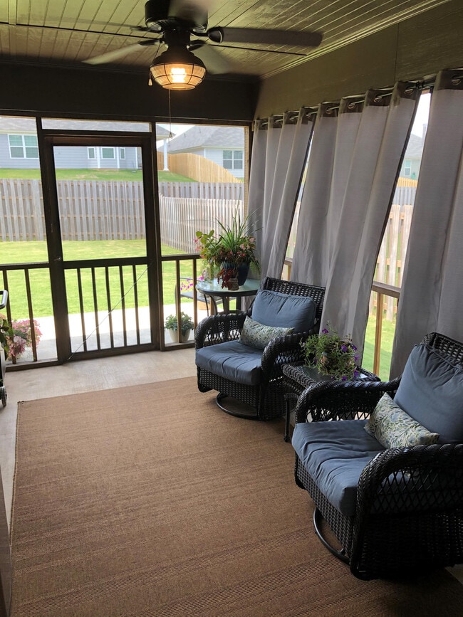 9211 Cres Lodge Cir in Pike Road, AL - Building Photo - Building Photo