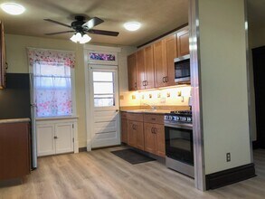 1308A Tower Grove Ave, Unit 1308A in St. Louis, MO - Foto de edificio - Building Photo