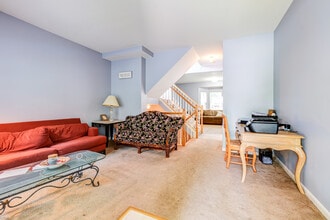 124 Lillian Ave in Severn, MD - Building Photo - Building Photo