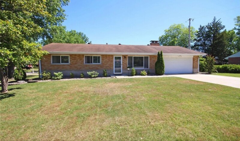 9952 E Watson Rd in St. Louis, MO - Foto de edificio