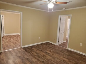 4006 Foster Ave SW in Huntsville, AL - Building Photo - Building Photo