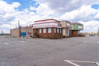 405 Route 440 in Jersey City, NJ - Building Photo - Building Photo