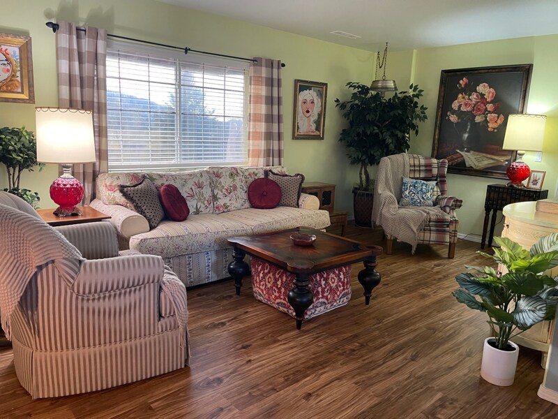 1530 W Ridge Dr in Prescott, AZ - Building Photo