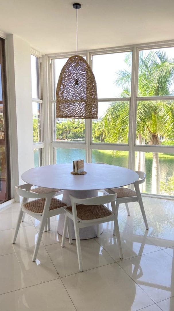 property at 733 Crandon Blvd