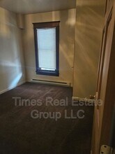 19 W Main St in Fleetwood, PA - Building Photo - Building Photo