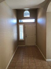 1057 E Sarazen Ave in Fresno, CA - Building Photo - Building Photo