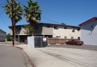 4465 Rosebud Ln Apartments in La Mesa, CA - Building Photo - Building Photo