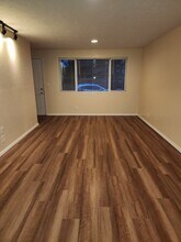 845 W Airway Rd in Lebanon, OR - Building Photo - Building Photo