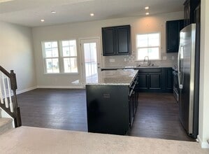 325 Helenium Dr in Mars, PA - Building Photo - Building Photo