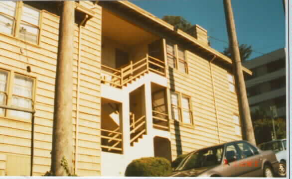 2709-2715 Ridge Rd in Berkeley, CA - Foto de edificio - Building Photo