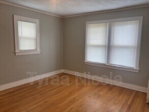 2366 Highland St in Detroit, MI - Building Photo - Building Photo