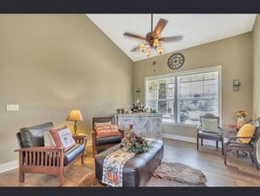 46347 Opah Dr in Ahwahnee, CA - Building Photo - Building Photo
