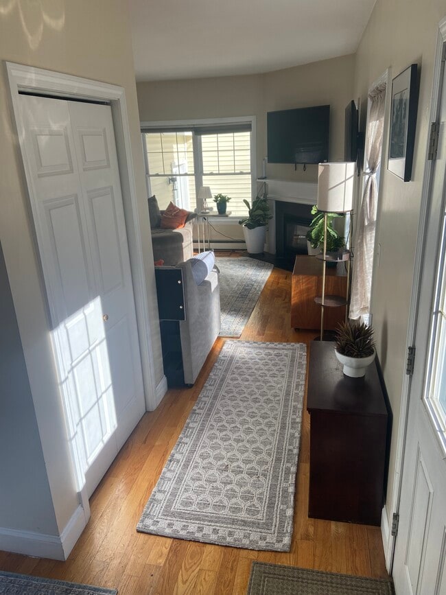 18 Scamman St in South Portland, ME - Building Photo - Building Photo