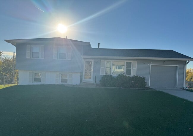 property at 1734 N 110th Ave Cir