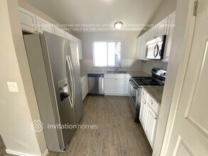 16955 E Temple Pl, Unit 1 in Aurora, CO - Foto de edificio - Building Photo