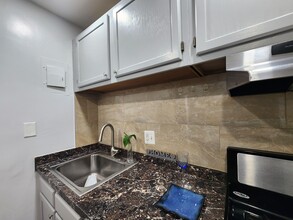 3839 Saint Barnabas Rd, Unit 101 in Hillcrest Heights, MD - Building Photo - Building Photo