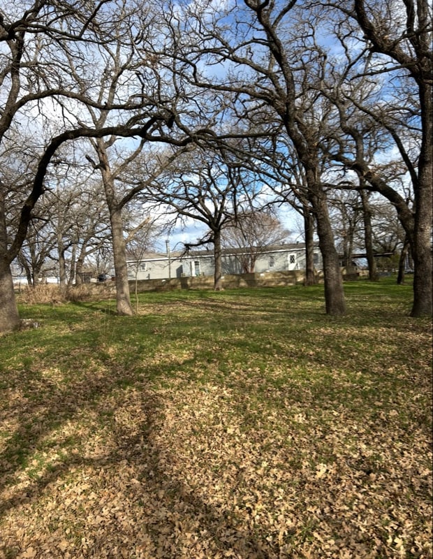 330 Partridge Dr in Springtown, TX - Building Photo - Building Photo