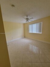3204 Coral Lake Ln, Unit 3204 in Coral Springs, FL - Building Photo - Building Photo