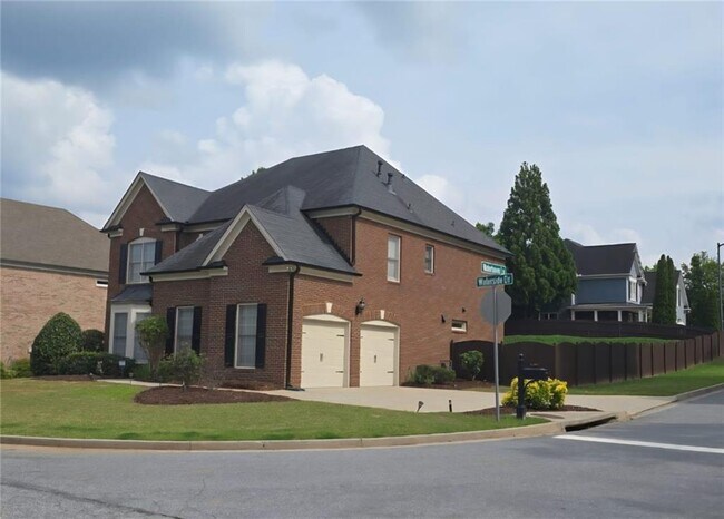 12592 Waterside Dr in Alpharetta, GA - Building Photo - Building Photo