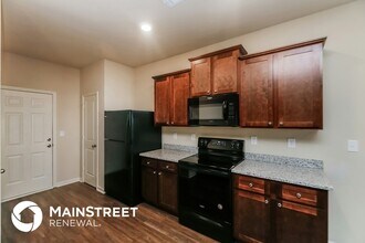 342 Augusta Woods Dr in Villa Rica, GA - Building Photo - Building Photo