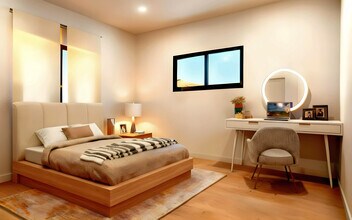 1363 W 35th Pl, Unit 1363 in Los Angeles, CA - Building Photo - Building Photo