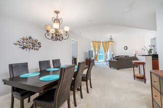 241 Riverside Dr in Holly Hill, FL - Building Photo - Building Photo