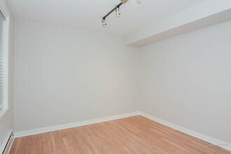511 W Belmont Ave in Chicago, IL - Building Photo - Building Photo