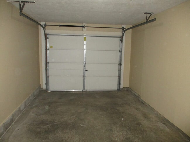 property at 707 W Main St